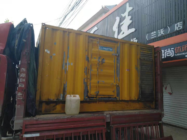 离石发电机组功率与使用时间之间的关系